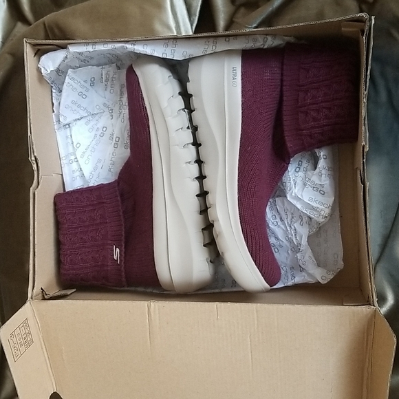 SKETCHERS ON-THE-GO SkyHigh Ultra Air Cooled Goga Mat Knit Bootie Size 8M - Picture 11 of 11